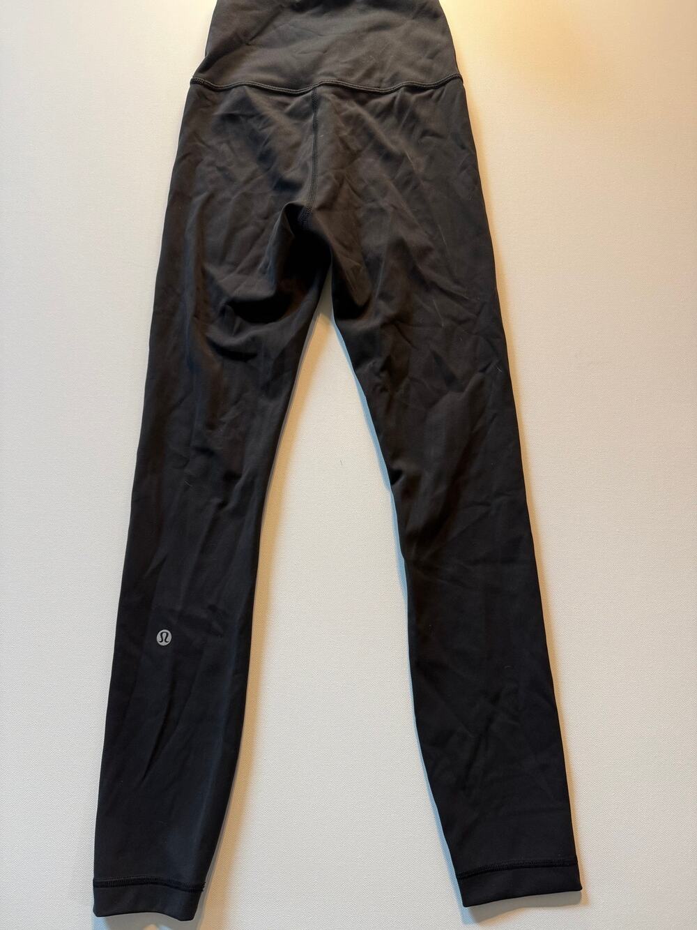 Lululemon Black Crossover Waist Ankle Leggings Women's Size 2 NWOT